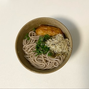 温かい茶蕎麦